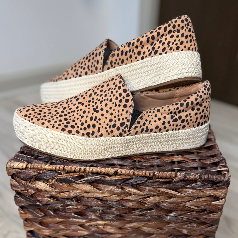 Madeline Girl TCKILLA Cheetah Print Espadrille Platform Slip‎ On Sneakers 8.5M
